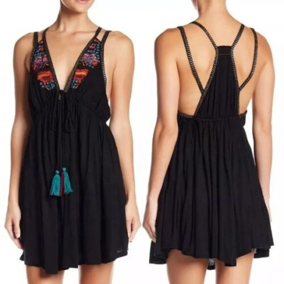 Free People Lovers Cove Embroidered Tassel Mini Dress in‎ Black Size XS - Picture 1 of 11